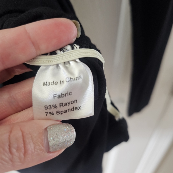 Small Show Black Long Sleeve Lightweight Maternity Shirt Size XL - Picture 4 of 14